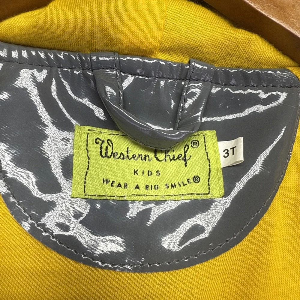 WESTERN CHIEF Kids Batman Rain Jacket Size 3T With Out Cape‎